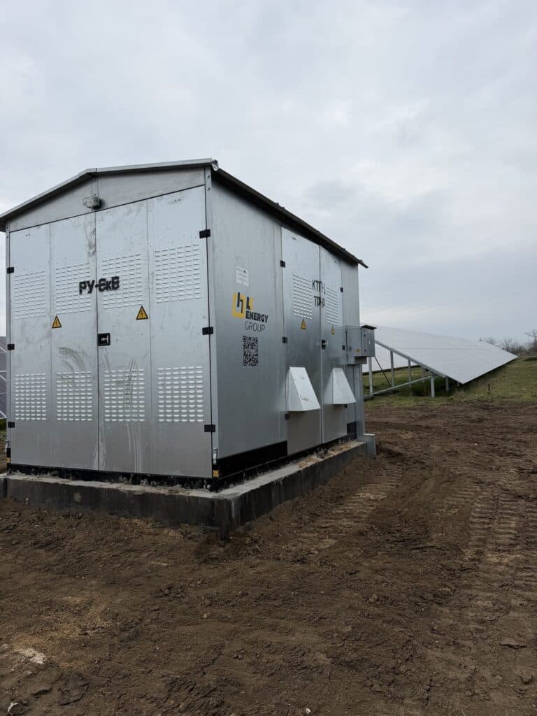 Solar power plant with a capacity of 4.95 MW and an energy storage system — photo 5