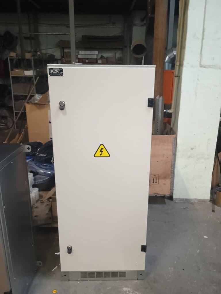 Input-distribution devices (VRP)