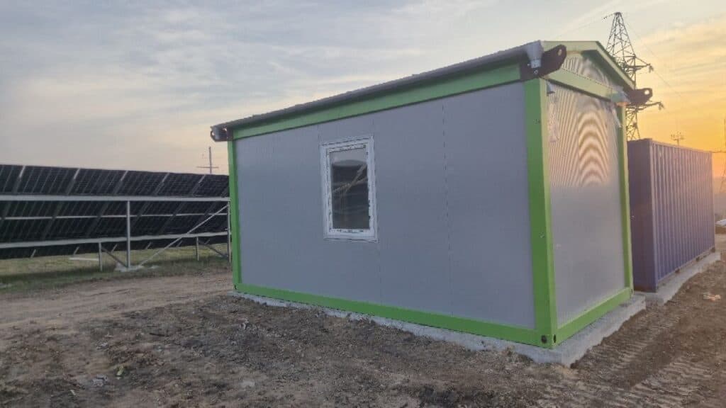 Solar power plant with a capacity of 4.95 MW and an energy storage system — photo 10