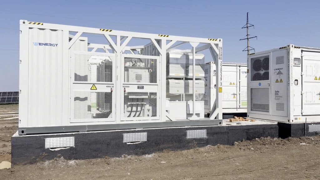 Solar power plant with a capacity of 4.95 MW and an energy storage system — photo 14
