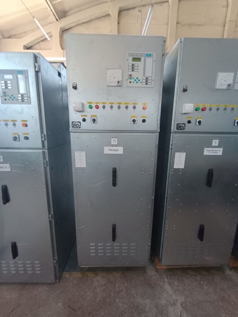 Distribution switchgear cabinets with microprocessor protection relays in finished goods warehouse