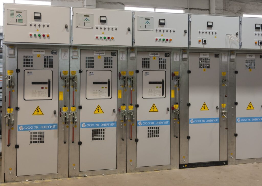 Row of switchgear cubicles with microprocessor relay protection manufactured by LK Energy