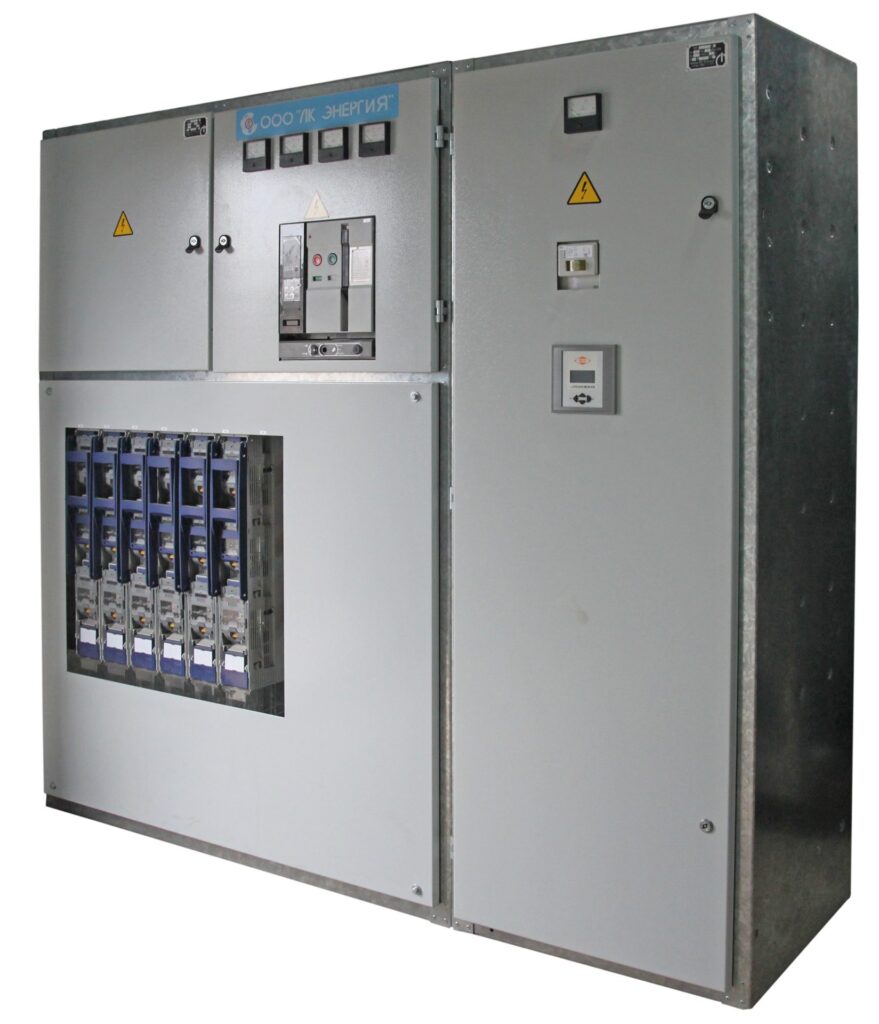 0.4 kV switchgear with withdrawable air circuit breaker and fuse switches by LK Energy