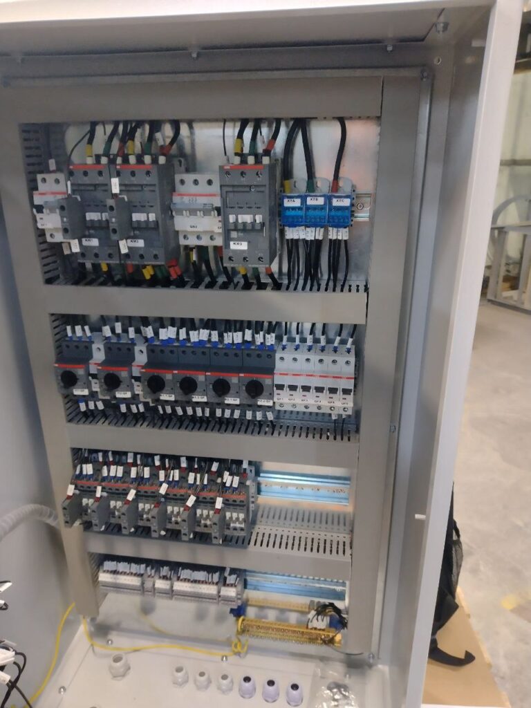 Control automation cabinet with contactors, motor protection breakers and terminal blocks